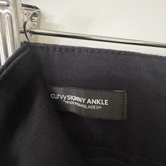 Loft Outlet Black Curvy Skinny Ankle Pants Size 14 - Picture 5 of 11